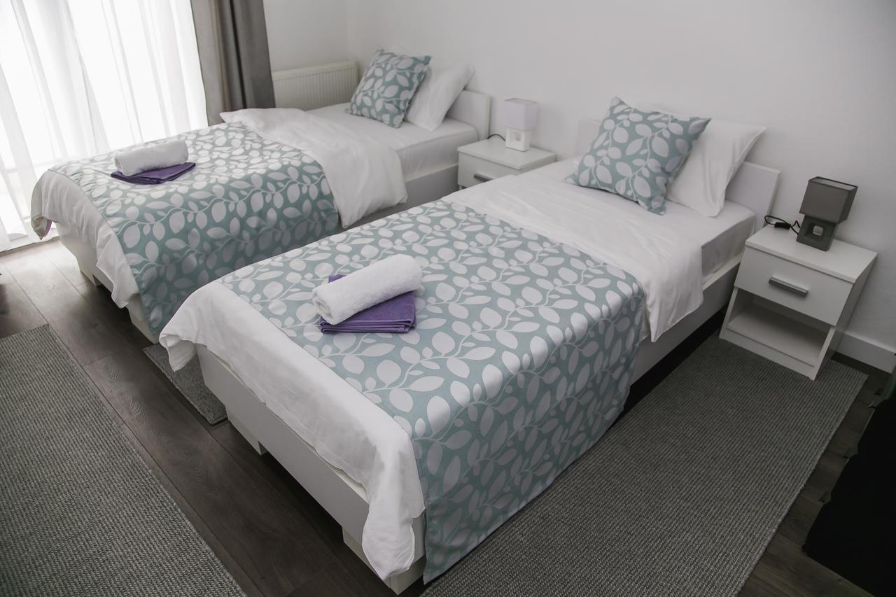 Lgp Exclusive Apartment Bihac Bagian luar foto