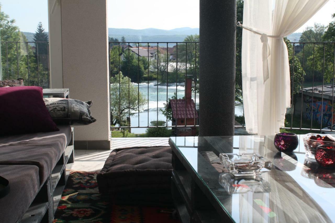 Lgp Exclusive Apartment Bihac Bagian luar foto